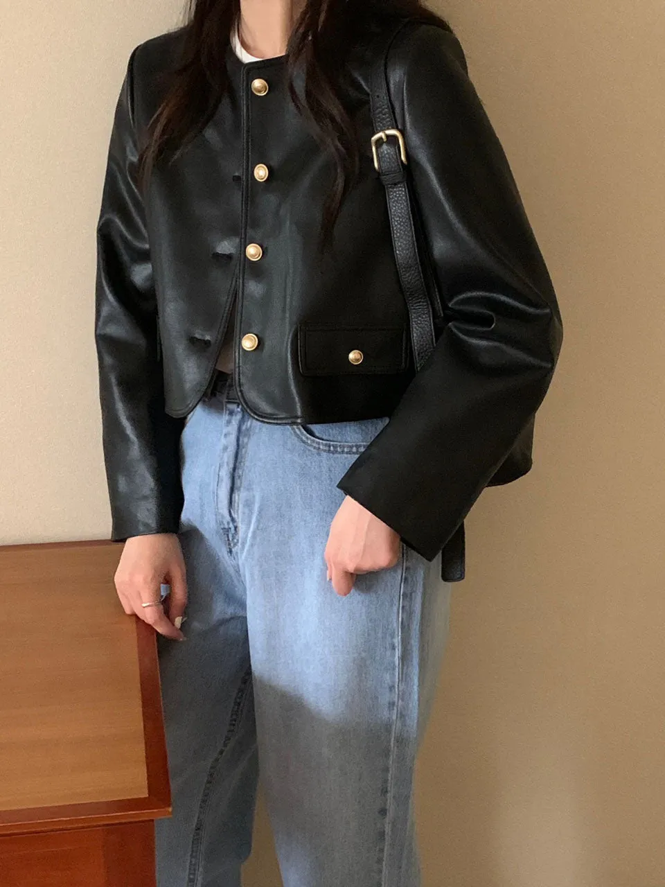 Black Jackets Women  New Fashion Vintage Single Breasted Leather Jacket Women Streetwear O Neck Short Jackets