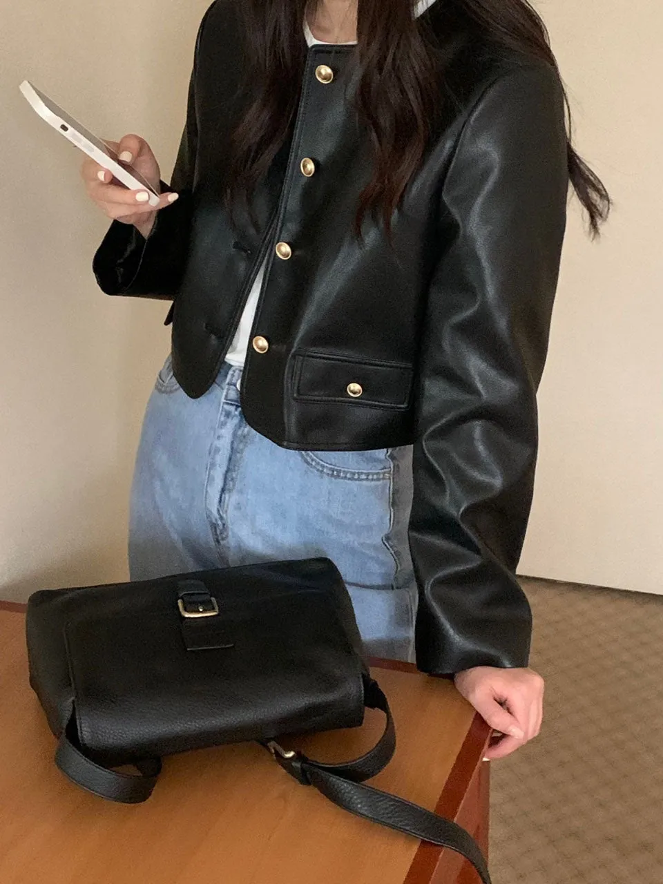Black Jackets Women  New Fashion Vintage Single Breasted Leather Jacket Women Streetwear O Neck Short Jackets