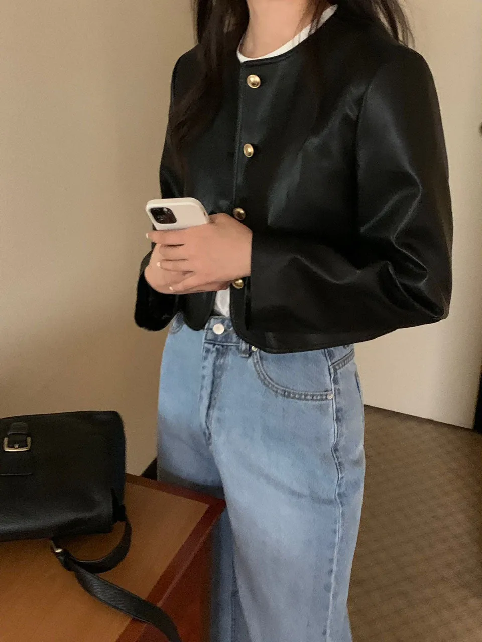Black Jackets Women  New Fashion Vintage Single Breasted Leather Jacket Women Streetwear O Neck Short Jackets