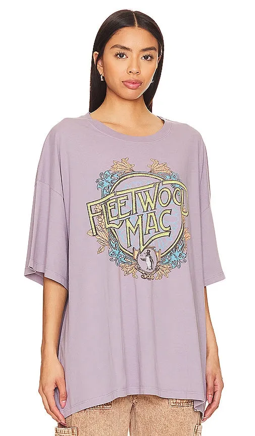 DAYDREAMER Fleetwood Flower Crest Tee in Purple